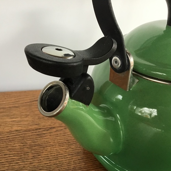 Le Creuset Vintage Fennel Green Kettle Retired Color For Display - Picture 3 of 12